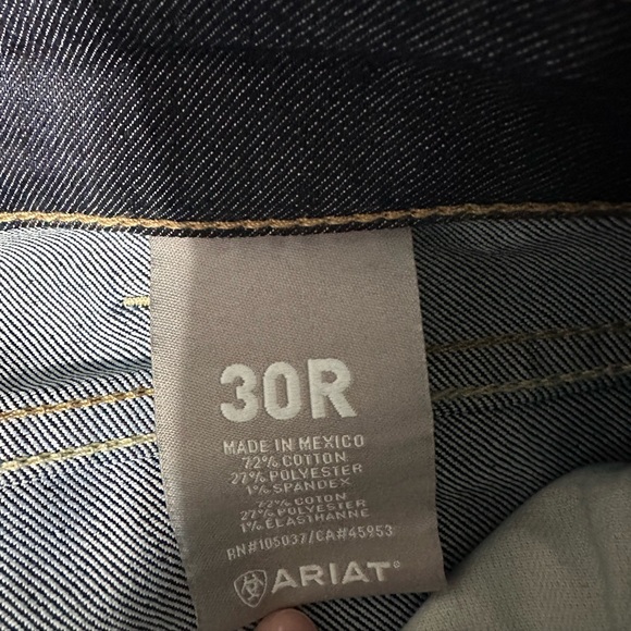 Women’s Ariat jeans - Picture 5 of 5